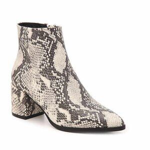 Madden Girl Dafni Bootie